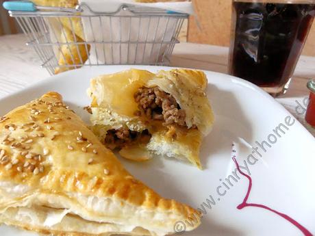 Als Pastete kann man den Cheeseburger immer mit nehmen #Rezept #Food #Unterwegs