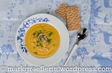 Schwedische Küche: Hausmannskost – Gelbe Erbsensuppe mit Gemüse und Speck