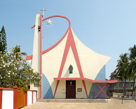 Haubitz + Zoche - Postkoloniale Erleuchtung - Kirchen und Kinos in Südindien
