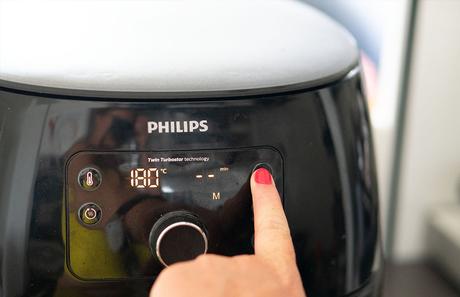 Philips Airfryer XXL Zubehör Backform und Grillpfanne
