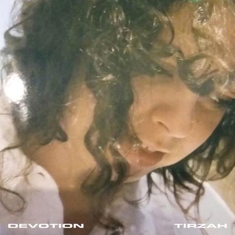Happy Releaseday: Tirzah – Devotion // 3 Videos + full album stream