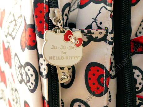 Die perfekte Wickeltasche findet man bei Ju-Ju-Be #BePrepared #HelloKitty #Dapasstvielrein