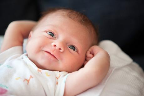 5 Mythen über Babys, die wir alle schon gehört haben und die niemals stimmen