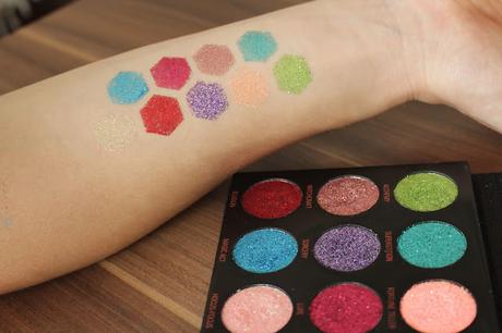 Makeup Revolution Pressed Glitter Palette Abracadabra Review und Swatches