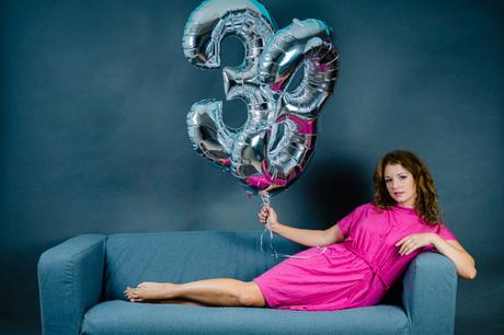 33. Geburtstag mit pinkem Kleid (mit Rabatt-Code)