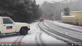 Schnee- und Wind führt zu gesperrten Strassen