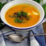 Kürbis-Süßkartoffel-Suppe mit Hack