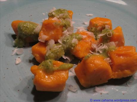 Süßkartoffel-Gnocchi mit Kräuter-Pesto