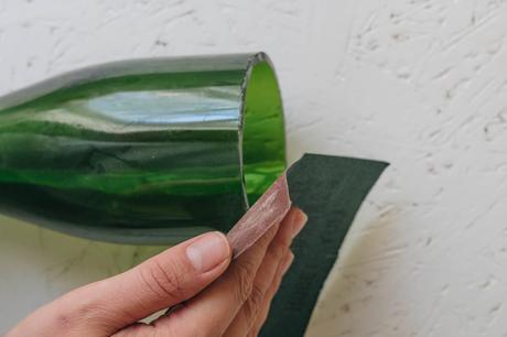 DIY Adventskranz aus alten Glasflaschen