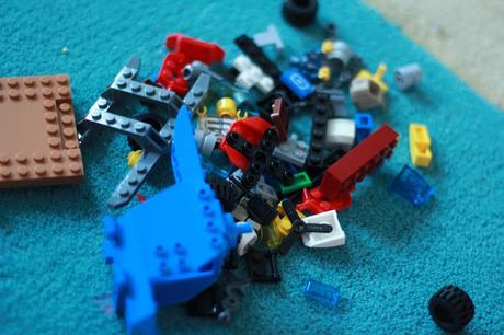 1. Adventsverlosung mit LEGO