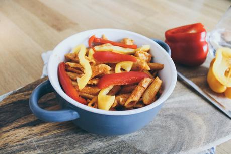 One Pot: Cremige Chicken-Paprika-Penne