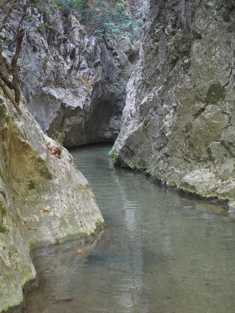 {UNTERWEGS} auf Samos – Wanderung zu den Potami Wasserfällen