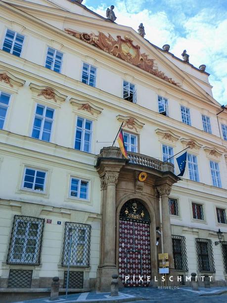 Die Deutsche Botschaft in Prag