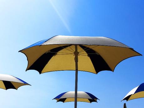 UV-Schutz bei Sonnenschirmen