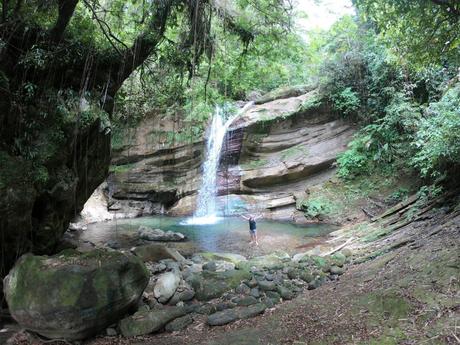 Die Nanny Falls Wasserfälle in Portland, Jamaika