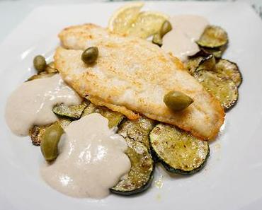 Pangasiusfilets mit gebratenen Zucchini und Sardellensauce