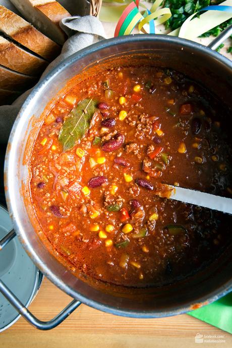 Chili con Carne: Perfekter Party-Eintopf