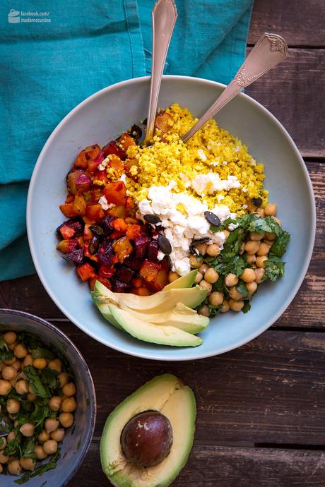 Blumenkohl-Reis-Bowl mit Ofengemüse