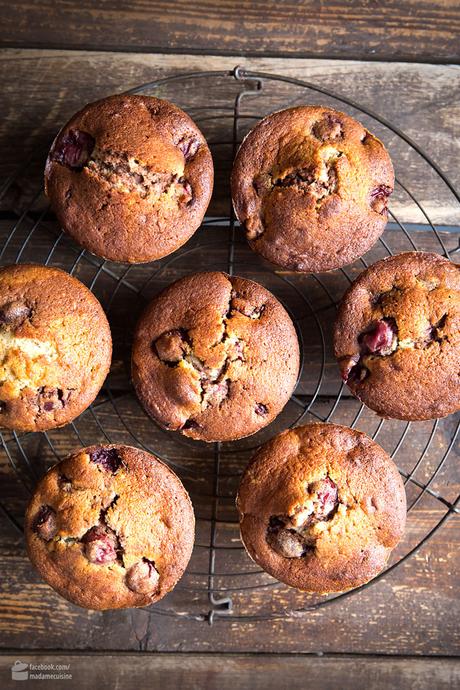Saftige Kirsch-Muffins mit Marzipan