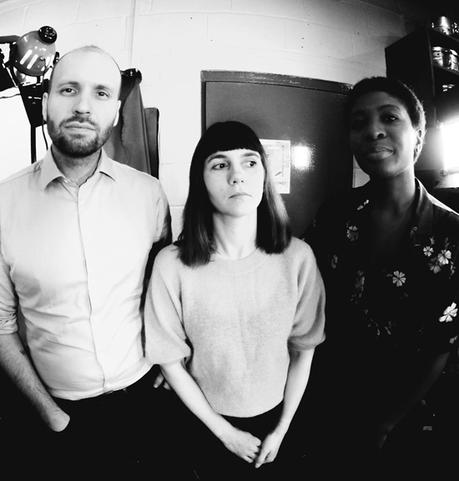 Witching Waves: Beharrliches Geschepper