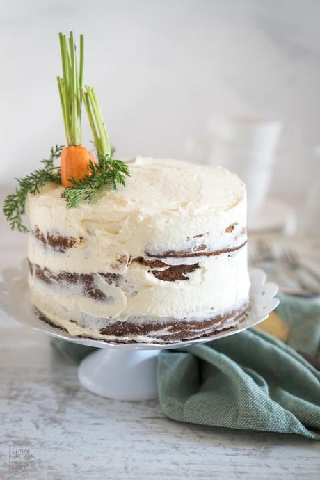 Carrot Cake mit Frischkäsefrosting – Unser erster Naked Cake