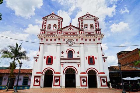 Guatape und der einsame Fells El Penol