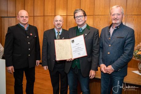 Stadt Mariazell – Goldener Ehrenring für Josef Kuss und Goldene Ehrennadel für Johann Hölblinger