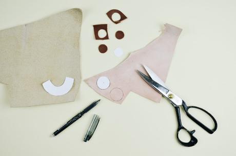 DIY Anleitung für selbst gemachte Ohrringe aus Leder