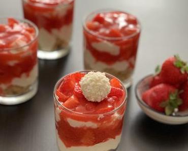 erdbeer-kokos schichtdessert