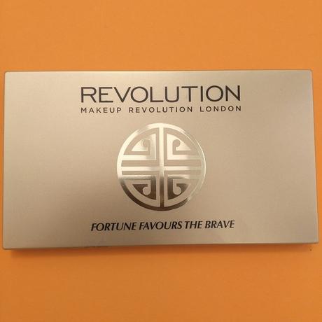 [Werbung] Makeup Revolution Fortune Favours the Brave 30 Eyeshadows