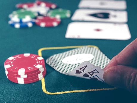 Blackjack spielen – Tipps und Tricks