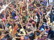 Die “pollencins” unterstützen die Präsenz von Frauen bei “Moros i Cristians”