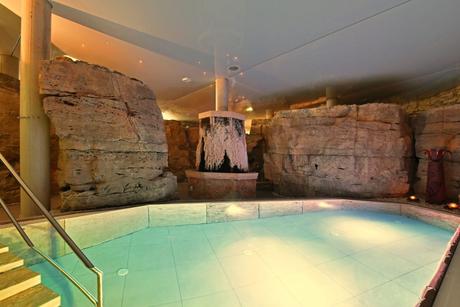 Mawell Resort mit Pool in Deutschland