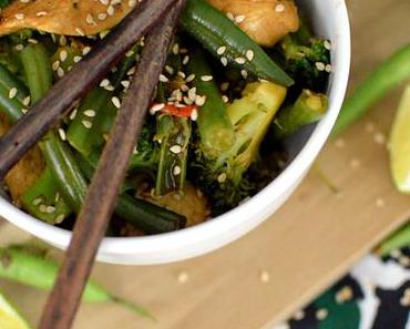Asian Style Chicken – Hähnchen mit Bohnen, Brokkoli und Sesam