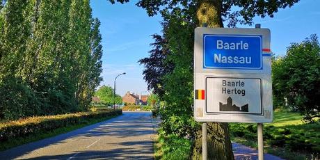 Friesland: quer durch Belgien nach Absurdien