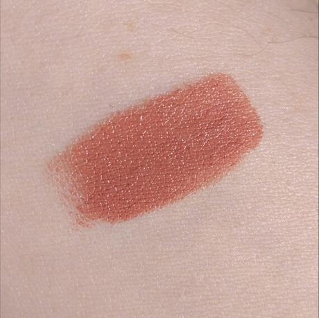 [Werbung] LR Deluxe High Impact Lipstick 05 Rosy Beige