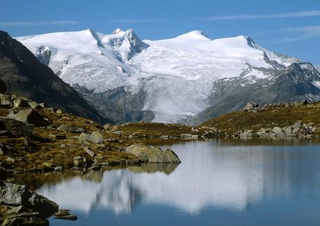 Nationalpark Hohe Tauern - Alpen See mit Gletscher
