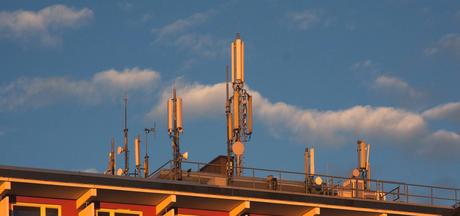 Mobilfunk: Downloadraten bei 4G-Tarifen viel zu niedrig