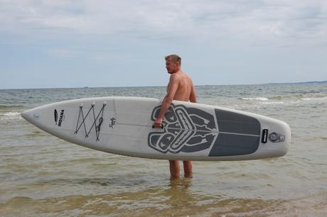 SUP an der Ostsee: Stand UP Paddling auf den Wellen vor Usedom