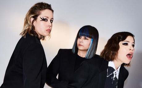 CD-REVIEW: Sleater-Kinney – The Center Won’t Hold