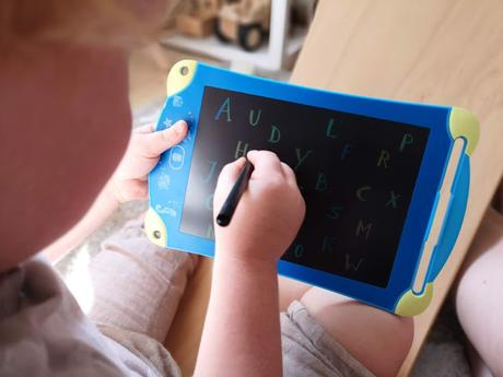 LCD Maltafel von WEDO - Das Zeichen-Tablet für kreativen Schreib- und Mal-Spaß + Verlosung