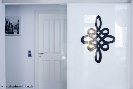 Interieur - DIY Ornament für die Glastür im Wohnzimmer | The Nina Edition