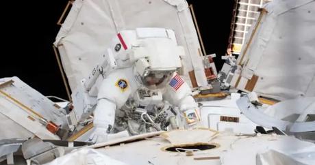 Rosenkrieg auf der Internationalen Raumstation ISS