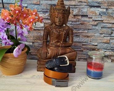 Bei Gürteln darf es gerne Leder sein und die findet man bei Leder Bazlen #Kleidung #Qualität #Rochenoptik