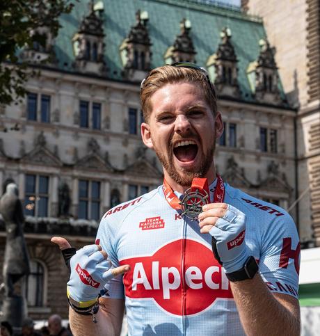 Auf einer Strecke mit dem besten Radsportlern der Welt - die EuroEyes Cyclassics Hamburg