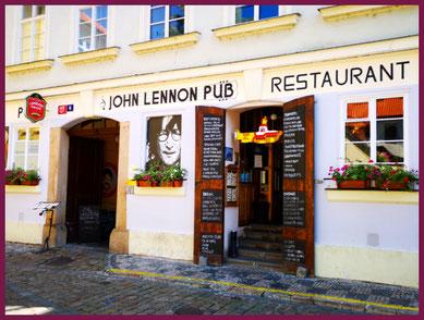 John Lennon Pub, Prag, Tipps für einen Familienurlaub in Tschechien, Hobbyfamilie Reiseblog