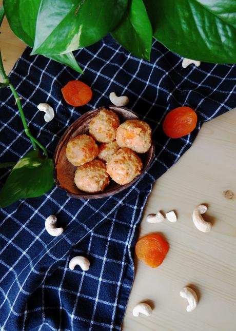 Apricot-Protein-Balls