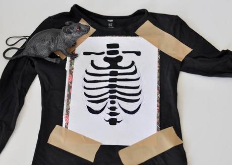 Halloween-Tipp: Skelett-Kostüm kaufen oder selbst basteln?