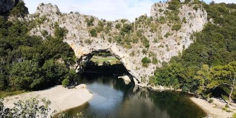 Costa Dorada: schönes Wetter in der Ardèche-Schlucht