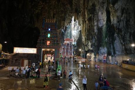 Die Batu Caves in Kuala Lumpur